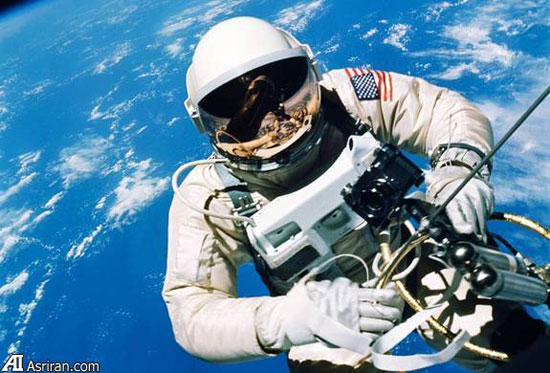 نخستین پیاده‌روی فضایی آمریکایی‌ها در قاب تصویر
