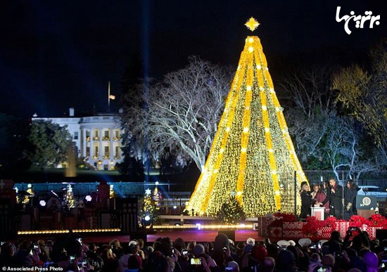 اوباما چراغ‌ کریسمس را روشن کرد +عکس