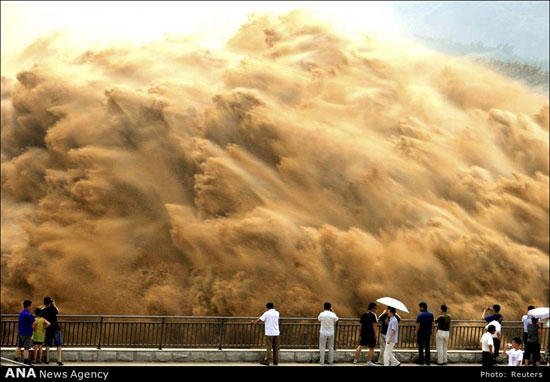 جریان‌های سیل آسای رودخانه «زرد» در چین