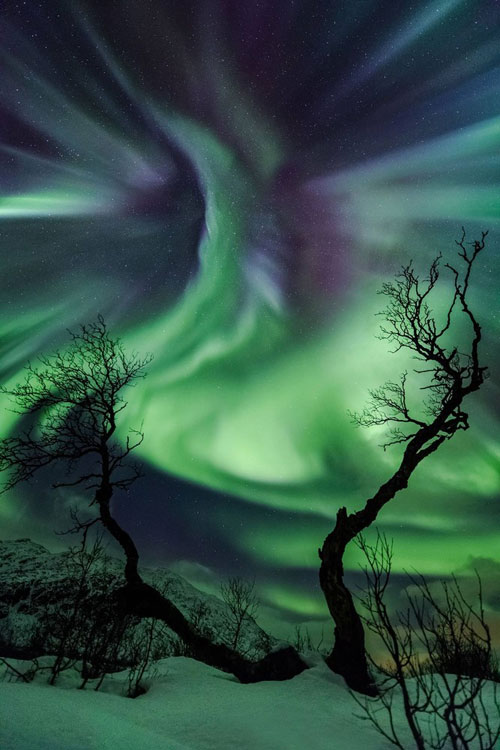 شفق قطبی از نگاه برترین عکاسان نجومی سال ۲۰۱۴