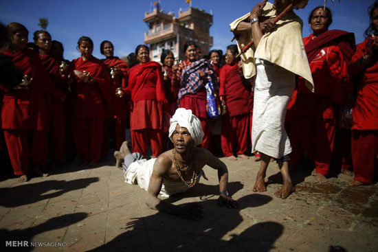جشنواره سواستانی براتا کاتا در نپال