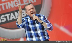 نخست‌وزیر ترکیه ,تخریب مساجد