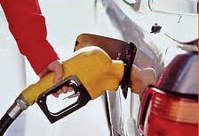 قیمت و عرضه بنزین در ستاد هدفمندی یارانه‌ها نهایی شده 