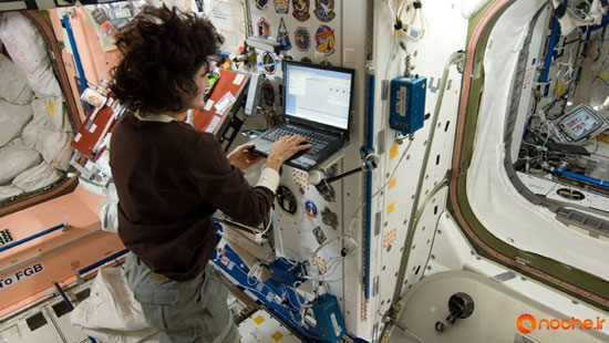 فضانوردان: سرعت اینترنت ایستگاه فضایی بین‌المللی در حد دایال-آپ است!