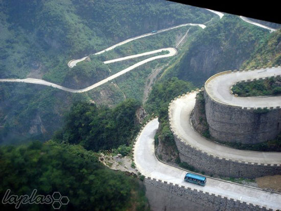 جاده ی مرگ یا راه بهشت در چین!