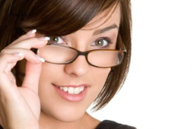 عینک آنتی رفلکس,خصوصیت عینک آنتی رفلکس,مزایای عینک آنتی رفلکس