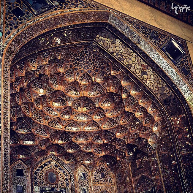 زیبایی هیپنوتیزم کننده سقف مساجد ایرانی!