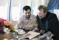 کنکاشی در دو ایده سیاسی احمدی نژاد و لاریجانی: احزاب ، حاشیه نشین یا افکارآفرین؟