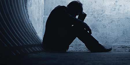 علائم افسردگی بیکاری مردان