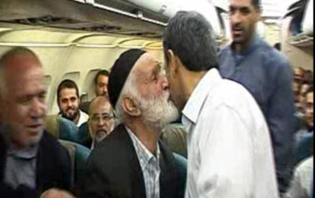 سفر احمدی نژاد به عراق,حاشیه های سفر احمدی نژاد به عراق