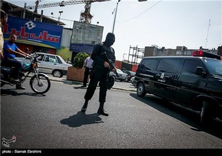 گروگانگیری در شرکت اتوبوسرانی تهران  ,گروگانگیری