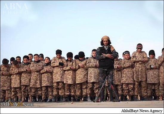 آموزش کودکان داعش برای فتح ایتالیا +عکس